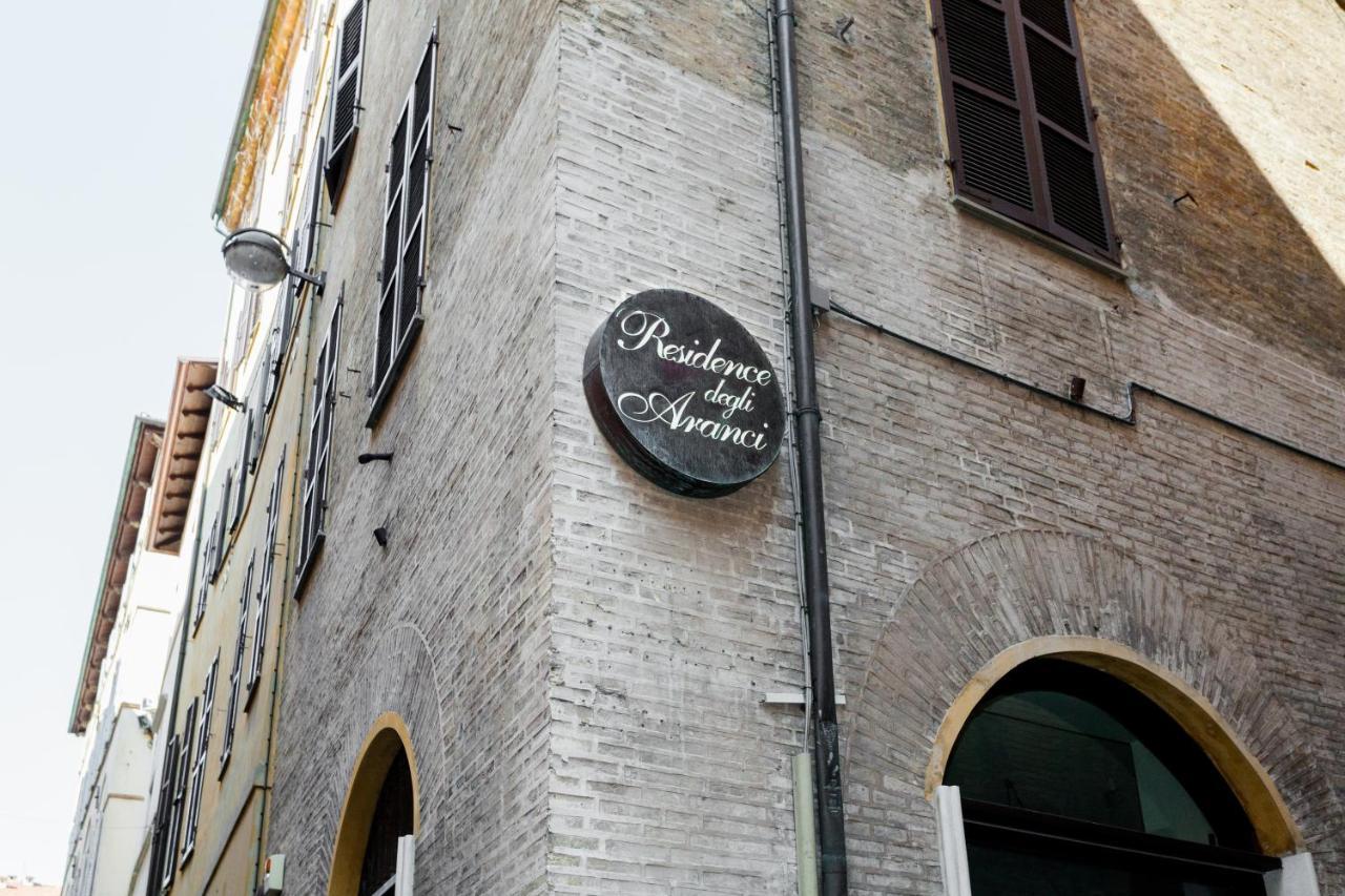 Residence Degli Aranci - Caseta アンコーナ エクステリア 写真